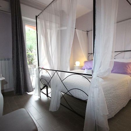 B&B Ai Tre Archi Споторно Екстериор снимка