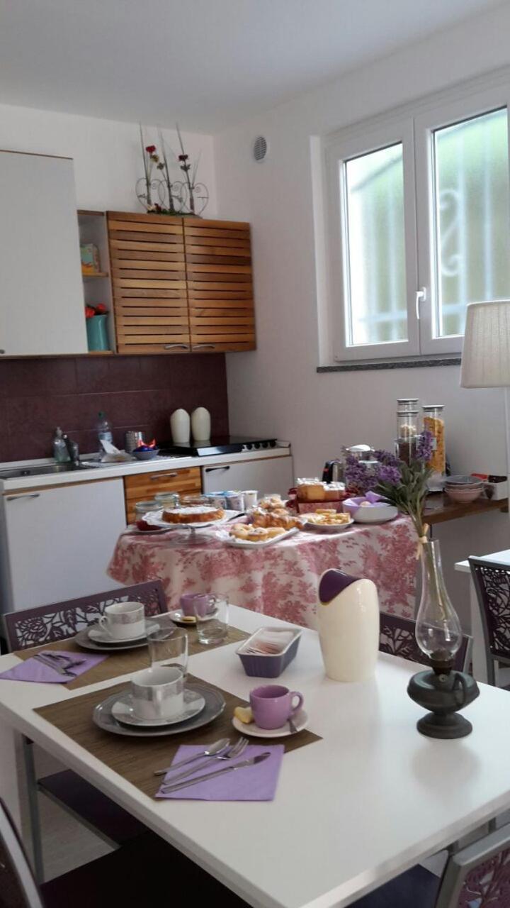 B&B Ai Tre Archi Споторно Екстериор снимка